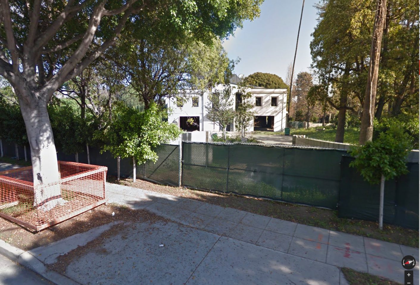 You are currently viewing Minnelli Mansion – Abandoned